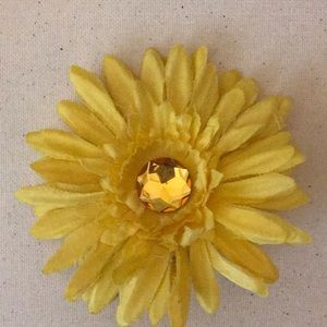 Yellow sunflower bow